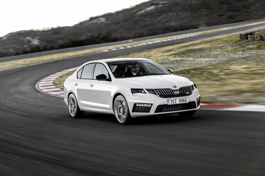  Skoda Octavia RS 2017 года  (WW) (фото 3 из 27)